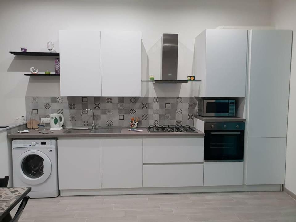 Casa Dei Lylium Apartment Palermo Bagian luar foto